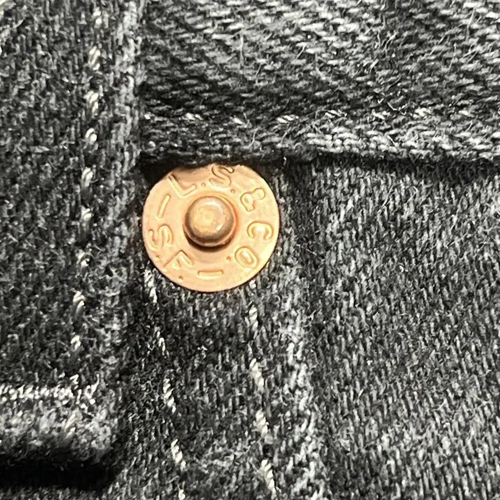 Vintage Levis 550 Jeans Mens 36x34 Black Relaxed Tapered Fit Dark Wash Denim